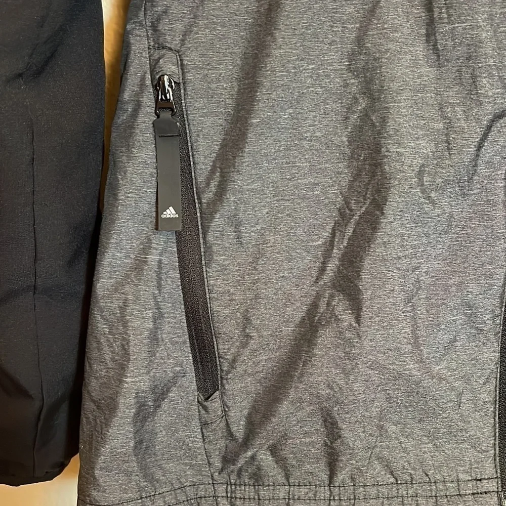 𝅺ADIDAS Hooded Zipper Athletic Jacket